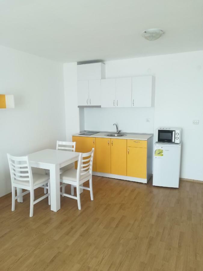 Apartment Rutland Ravda Exterior foto
